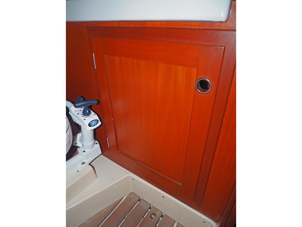 Cabin en avant, H&eacute;bergements